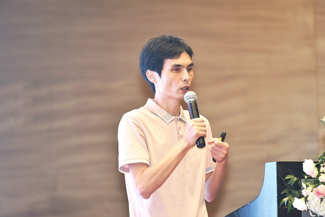 南洋胡氏“重塑产品力 亮剑新未来——2020夏季招商峰会”隆重举行608.png
